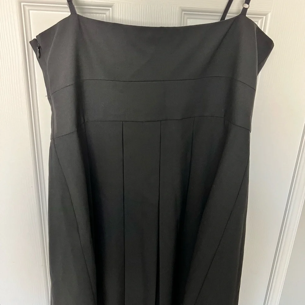 THEORY Raquel Black Pleated Fit and Flare‎ Spaghetti Strap Dress Size 8 - Picture 5 of 13